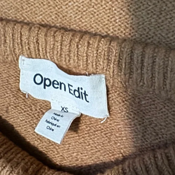 Open Edit  2-in-1-set Wool BANDEAU TOP & CARDIGAN SET IN TAN DALE - Picture 9 of 14